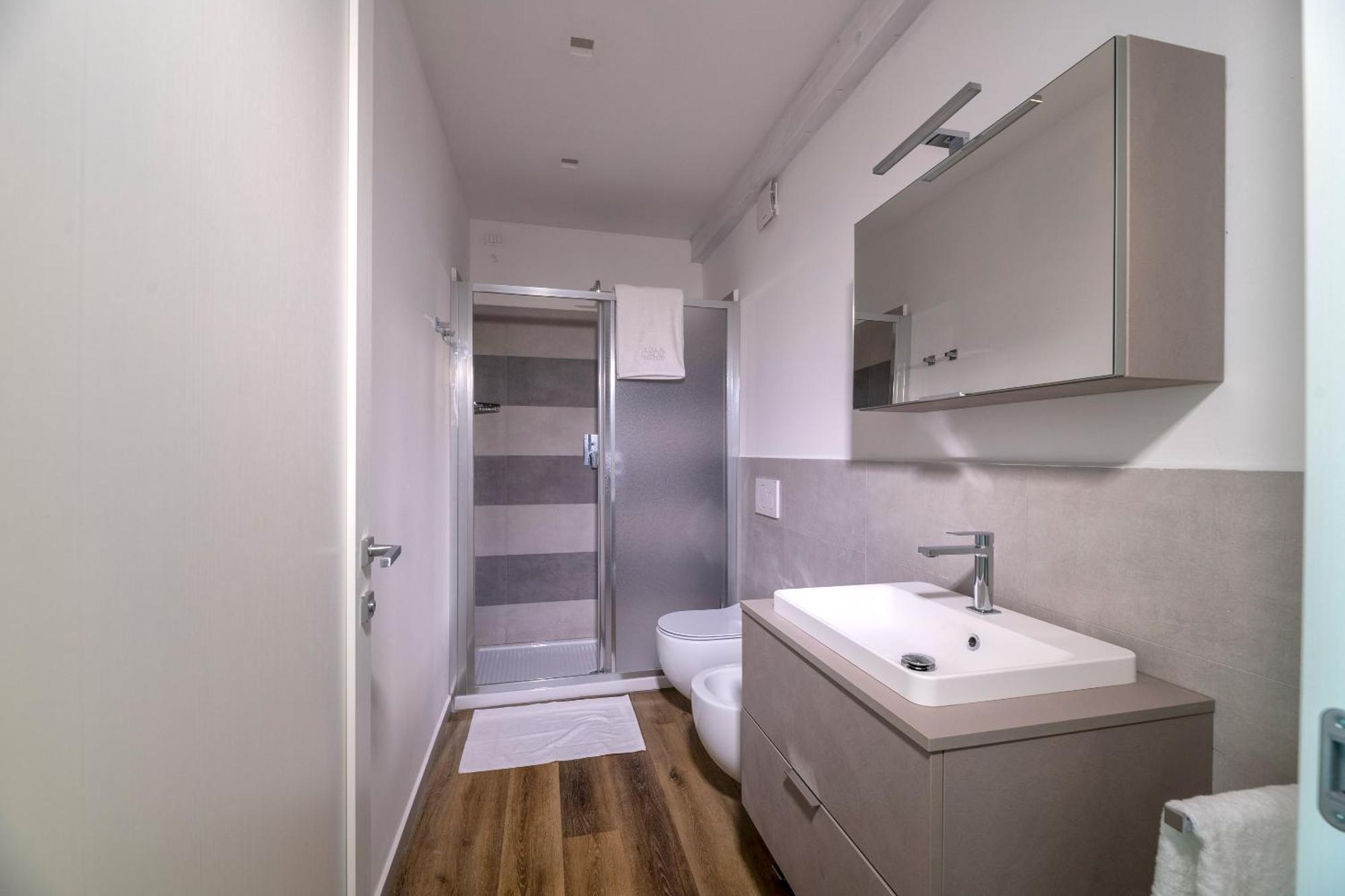 Villa Cadiz Apartments Varazze Eksteriør bilde